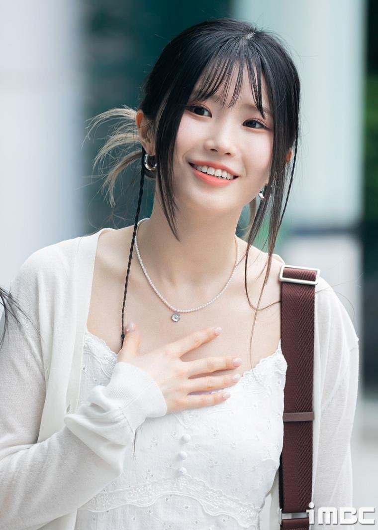 프로미스나인 송하영