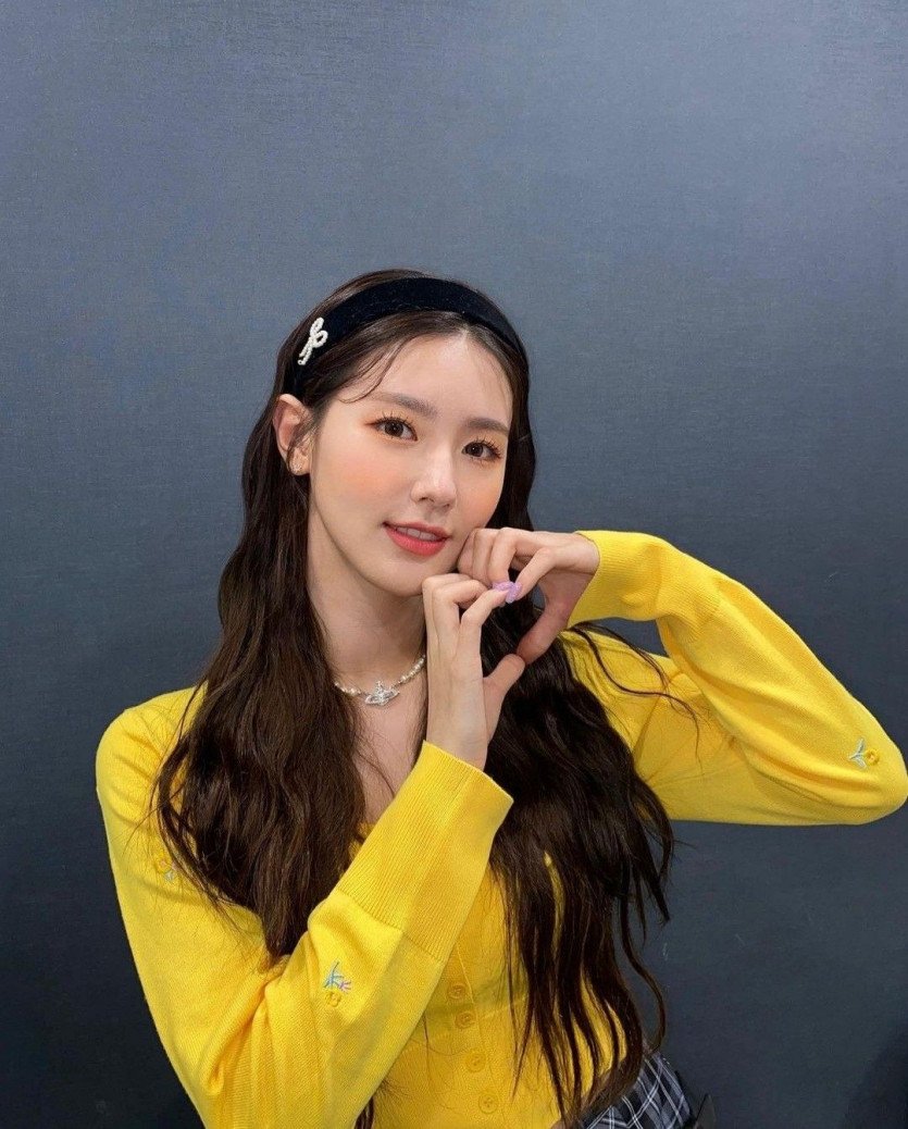 (G)I-DLE miyeon